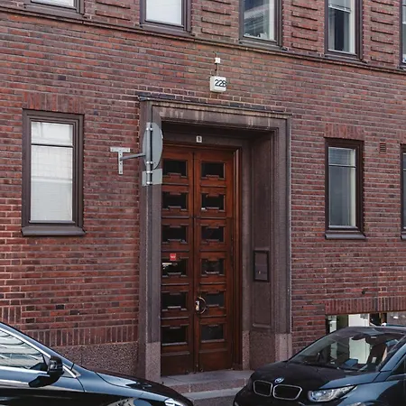 Nordstay - Bright In The Heart Of Self Check-in *